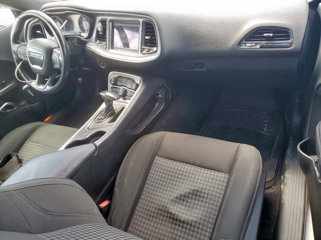 2019 DODGE Challenger