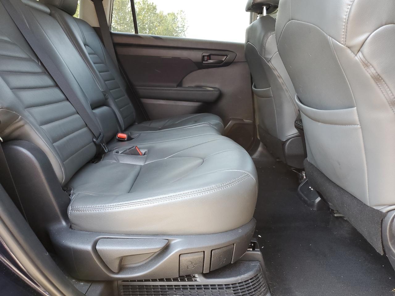 2020 TOYOTA HIGHLANDER