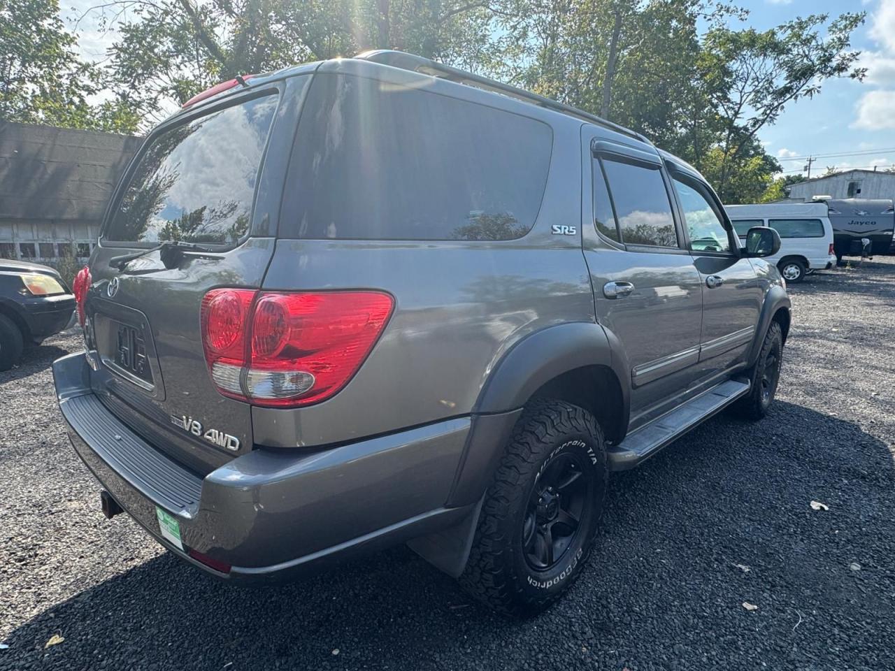 2006 TOYOTA Sequoia