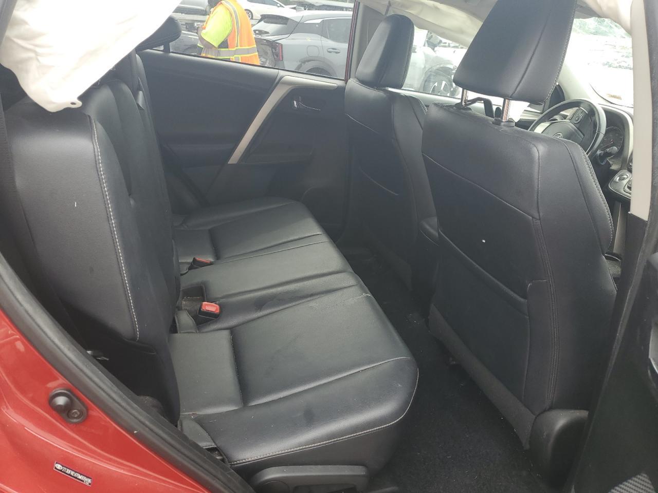 2013 TOYOTA RAV4