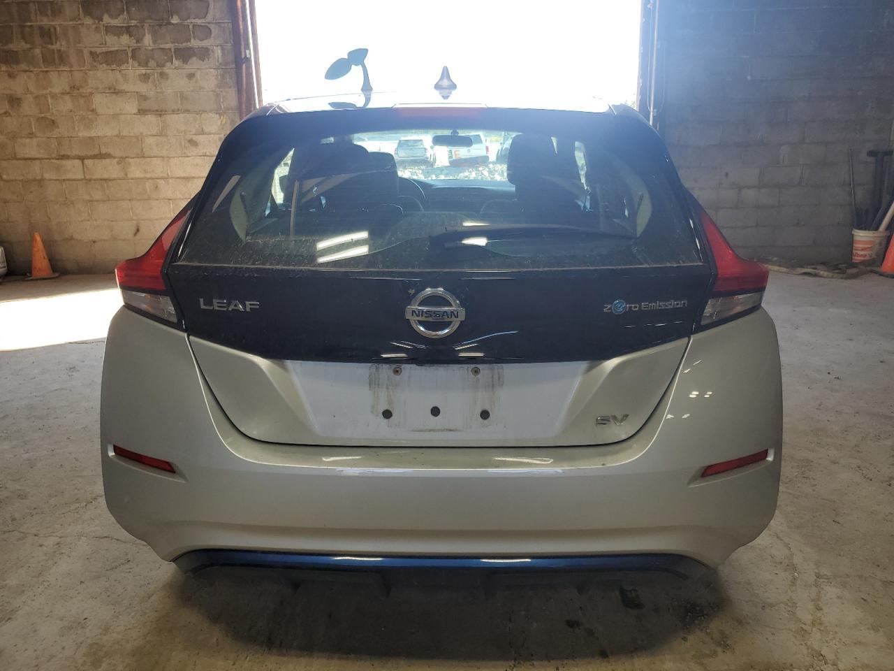 2019 NISSAN LEAF
