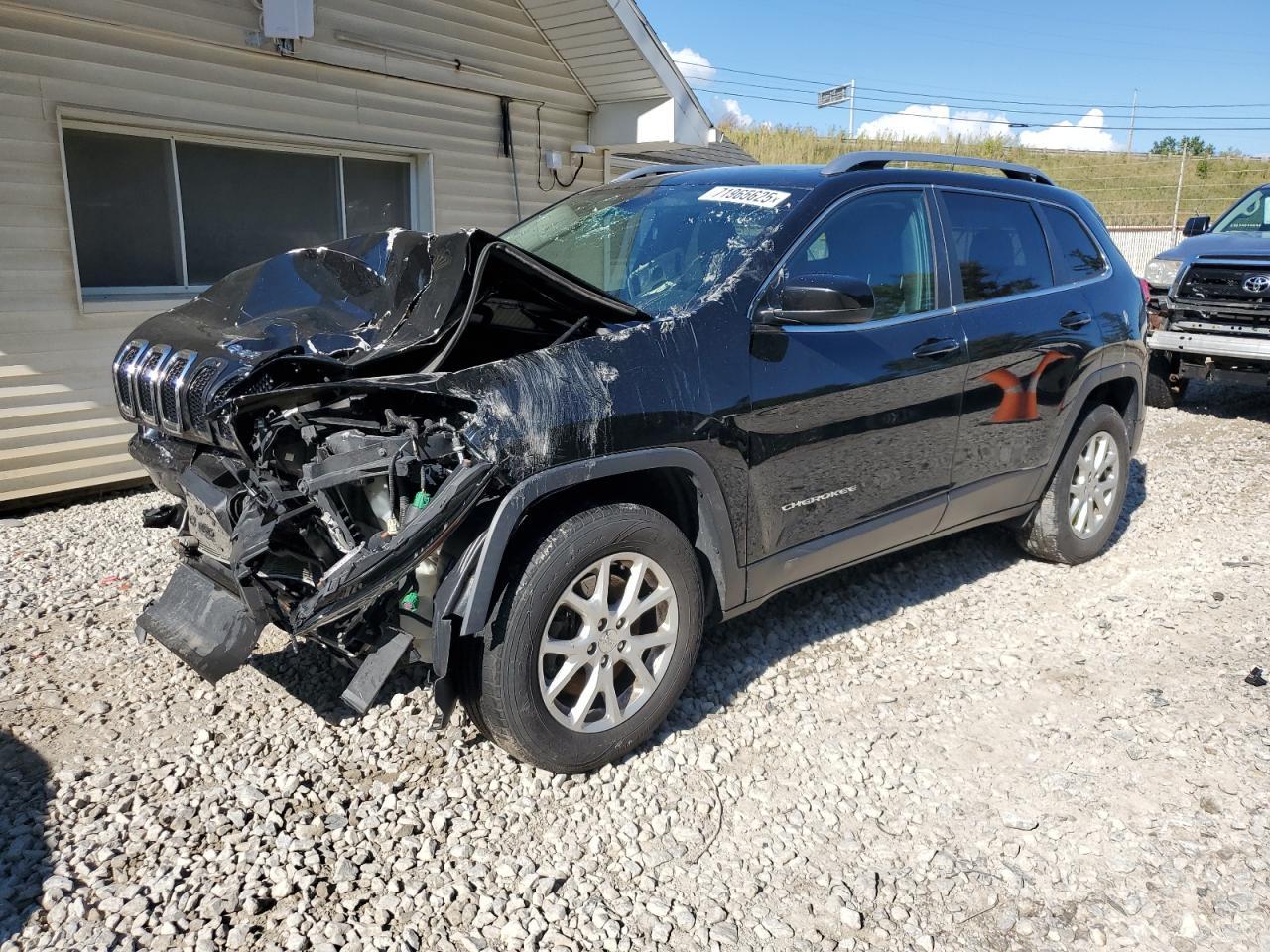 2018 JEEP CHEROKEE