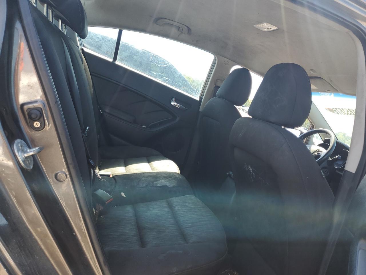 2014 KIA FORTE