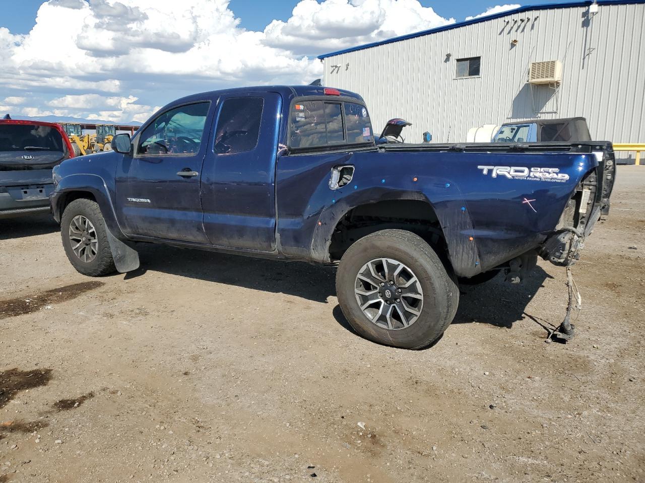 2012 TOYOTA TACOMA
