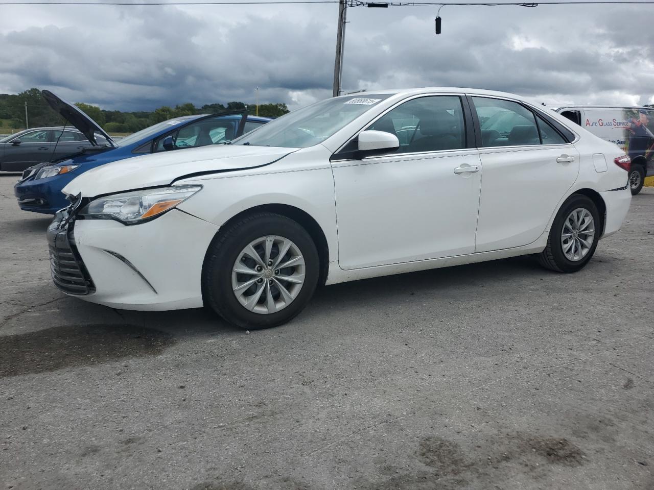 2016 TOYOTA CAMRY