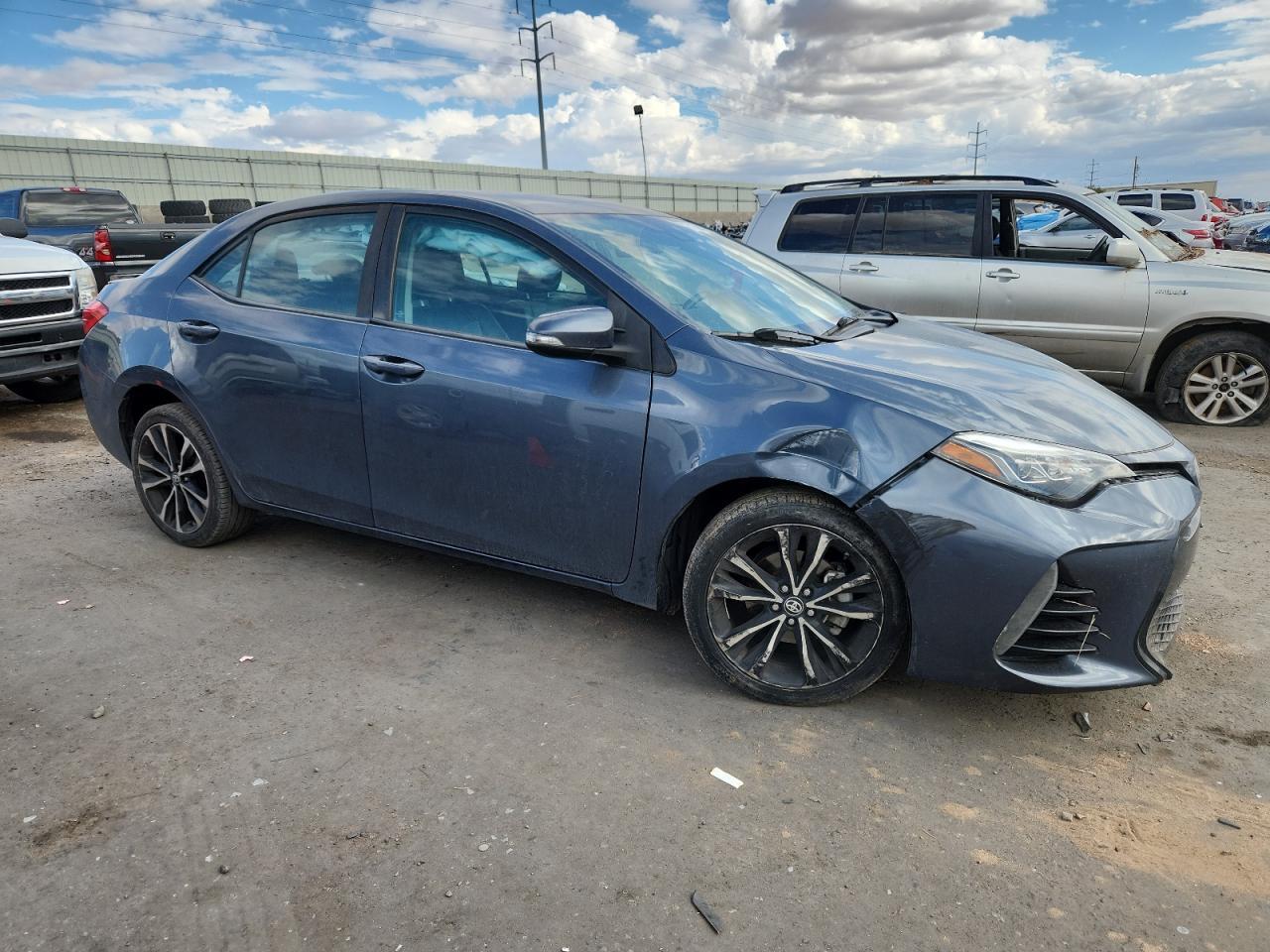 2017 TOYOTA COROLLA
