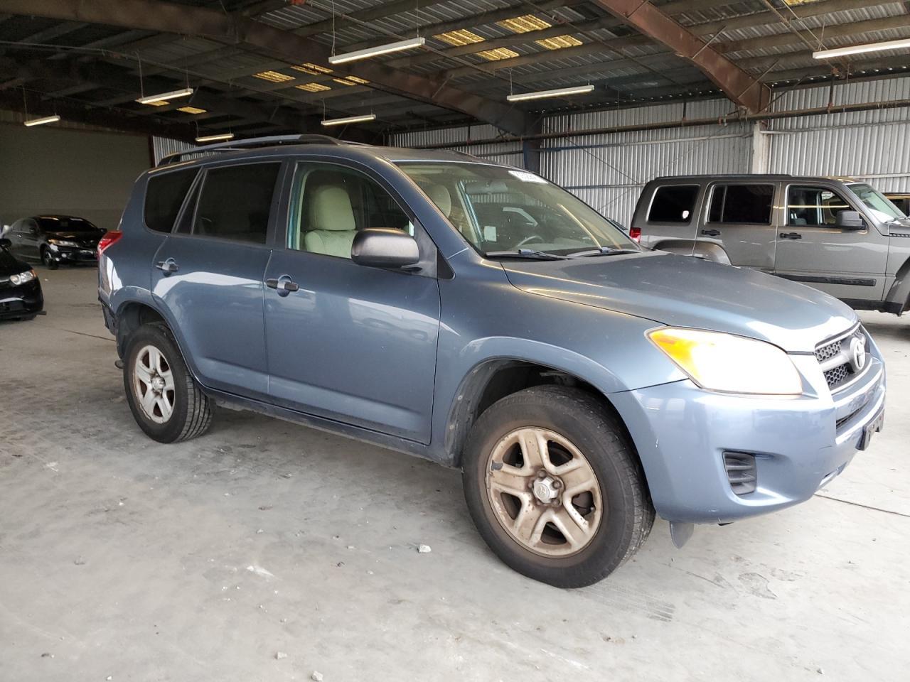 2011 TOYOTA RAV4