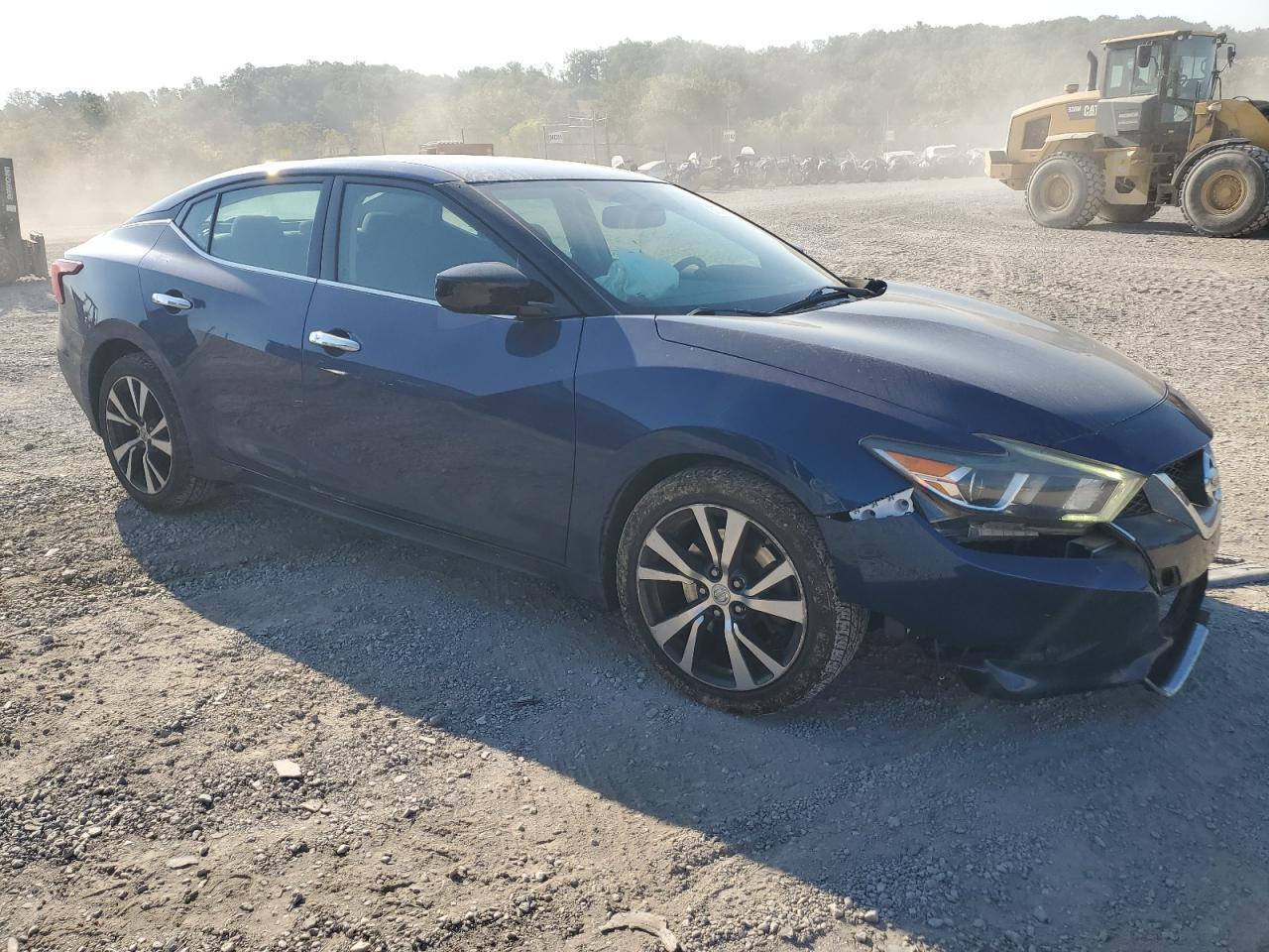 2017 NISSAN Maxima