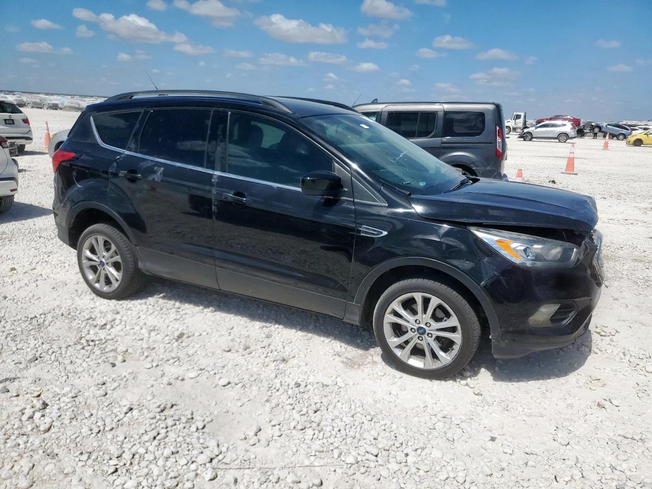 2019 FORD ESCAPE