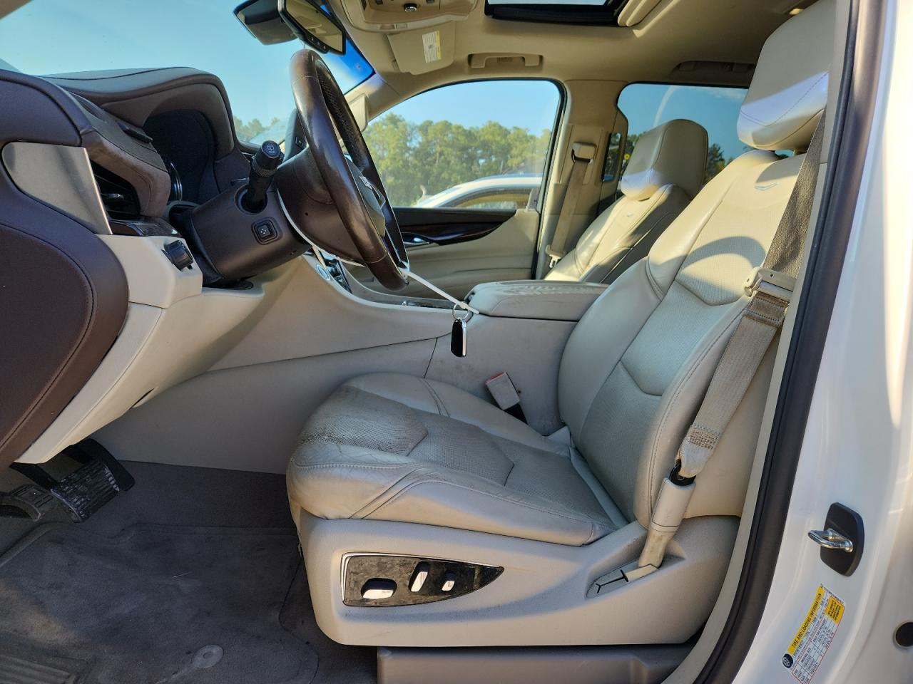 2016 CADILLAC ESCALADE