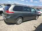 2011 TOYOTA SIENNA