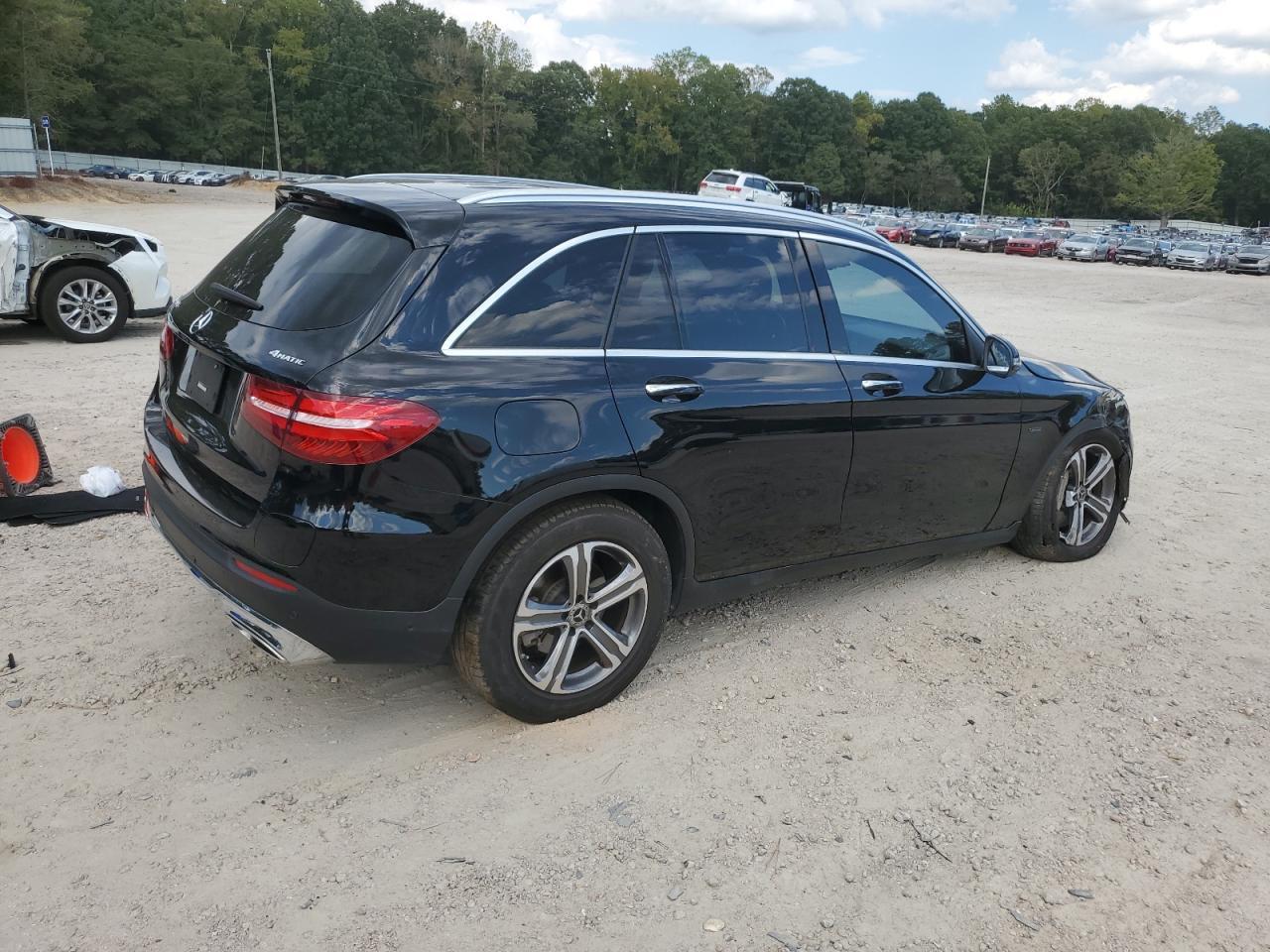 2019 MERCEDES-BENZ GLC-Class