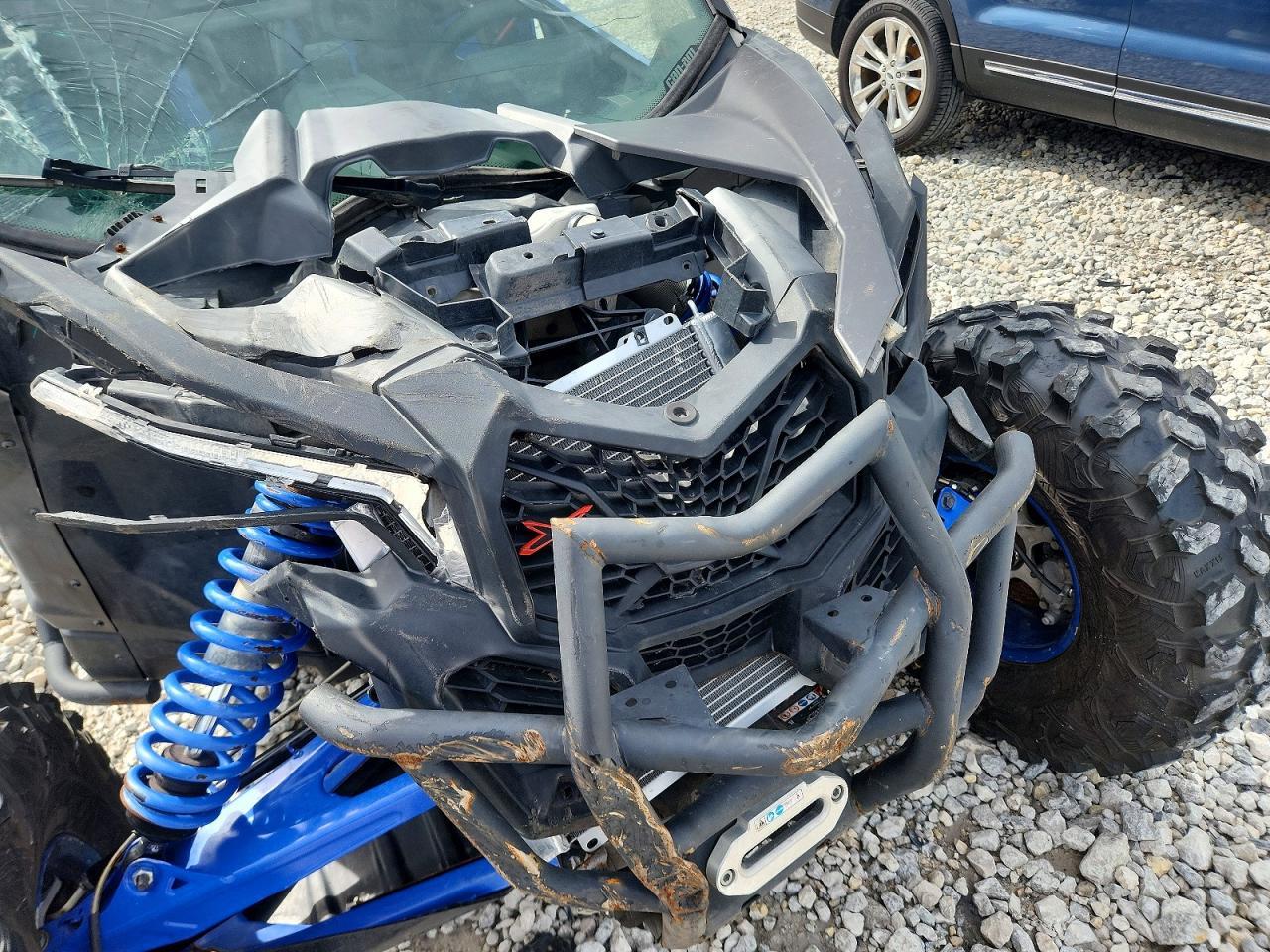 2022 Canam