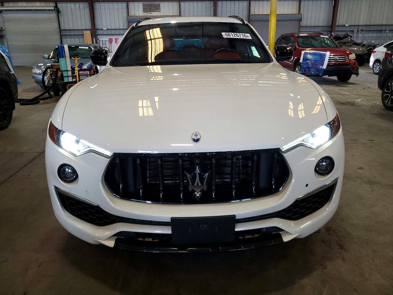 2022 MASERATI Levante