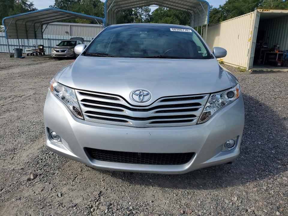 2010 TOYOTA VENZA