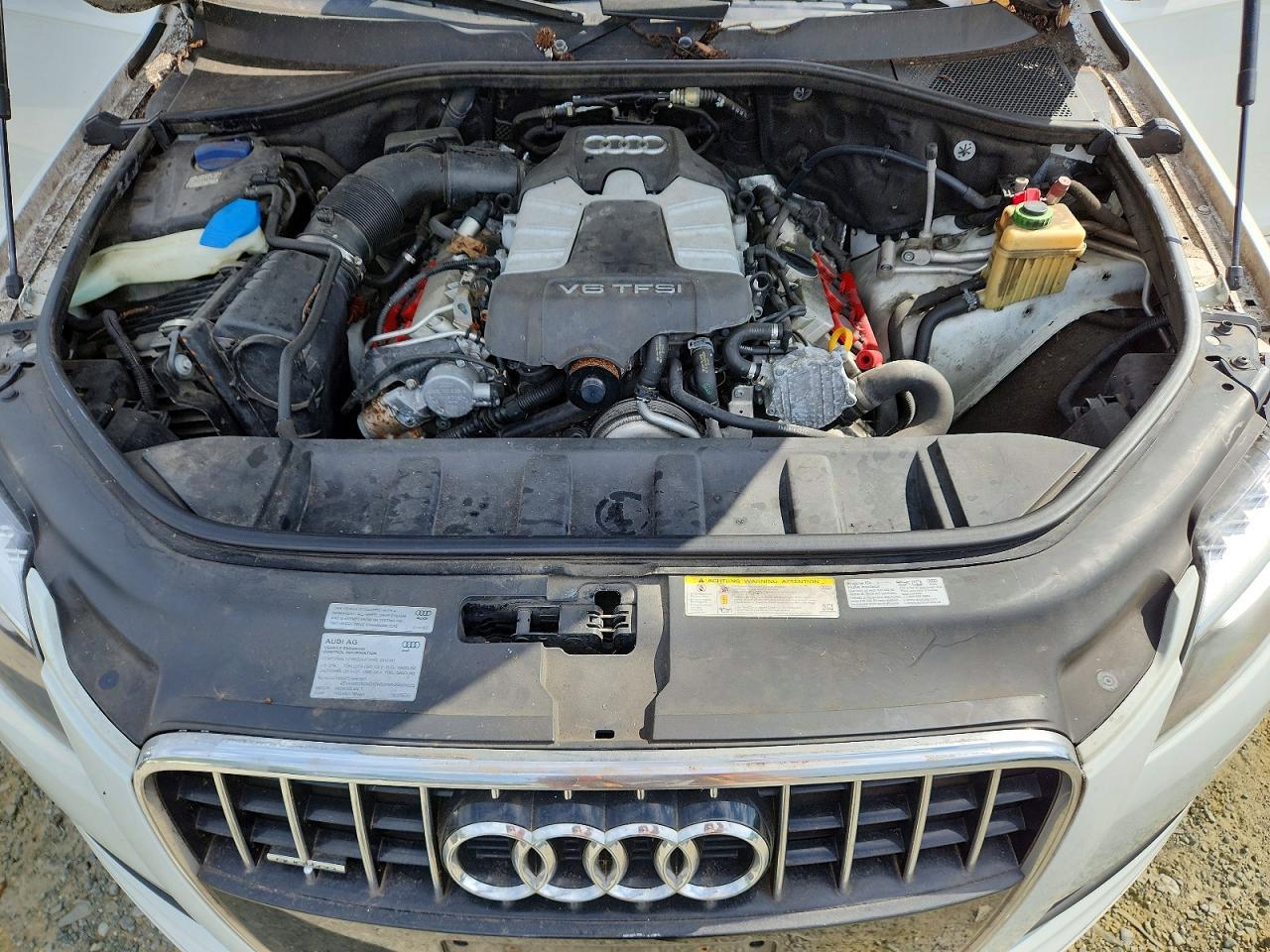 2015 AUDI Q7