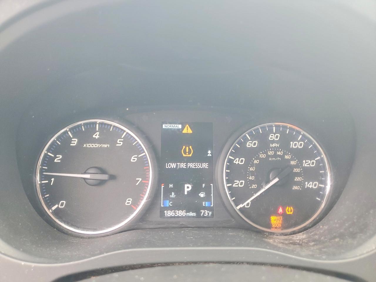 2019 MITSUBISHI outlander