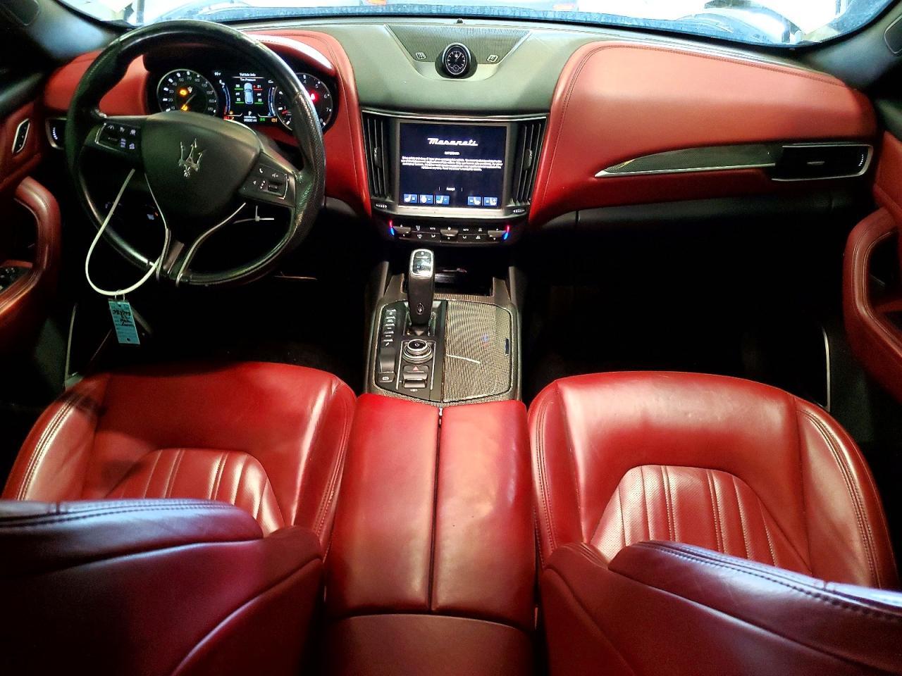 2022 MASERATI Levante