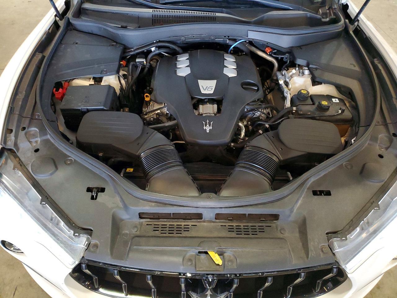 2022 MASERATI Levante