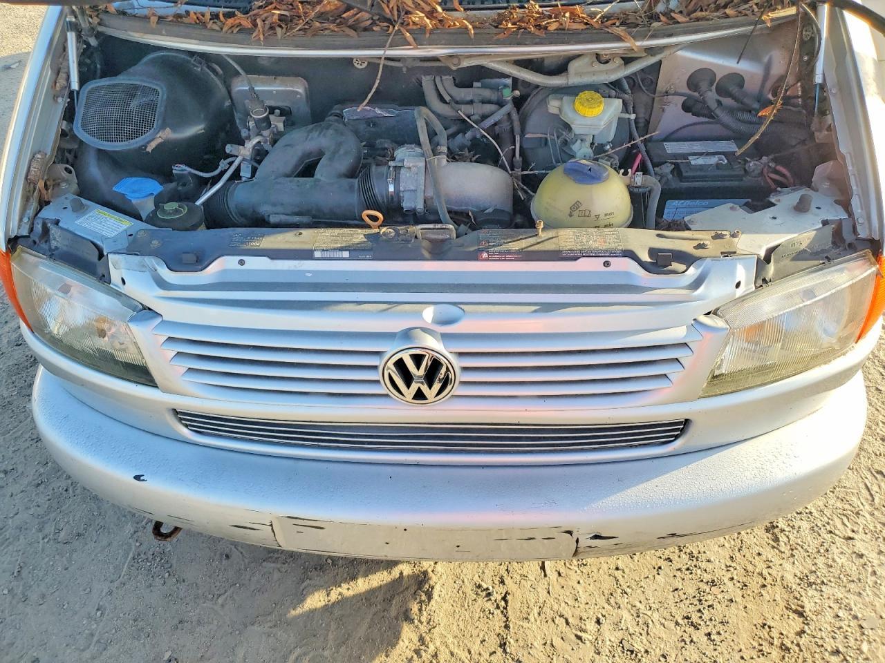 2002 VOLKSWAGEN Eurovan