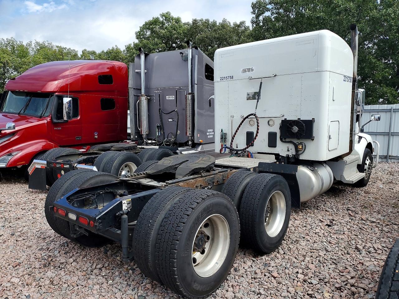 2019 PETERBILT 579