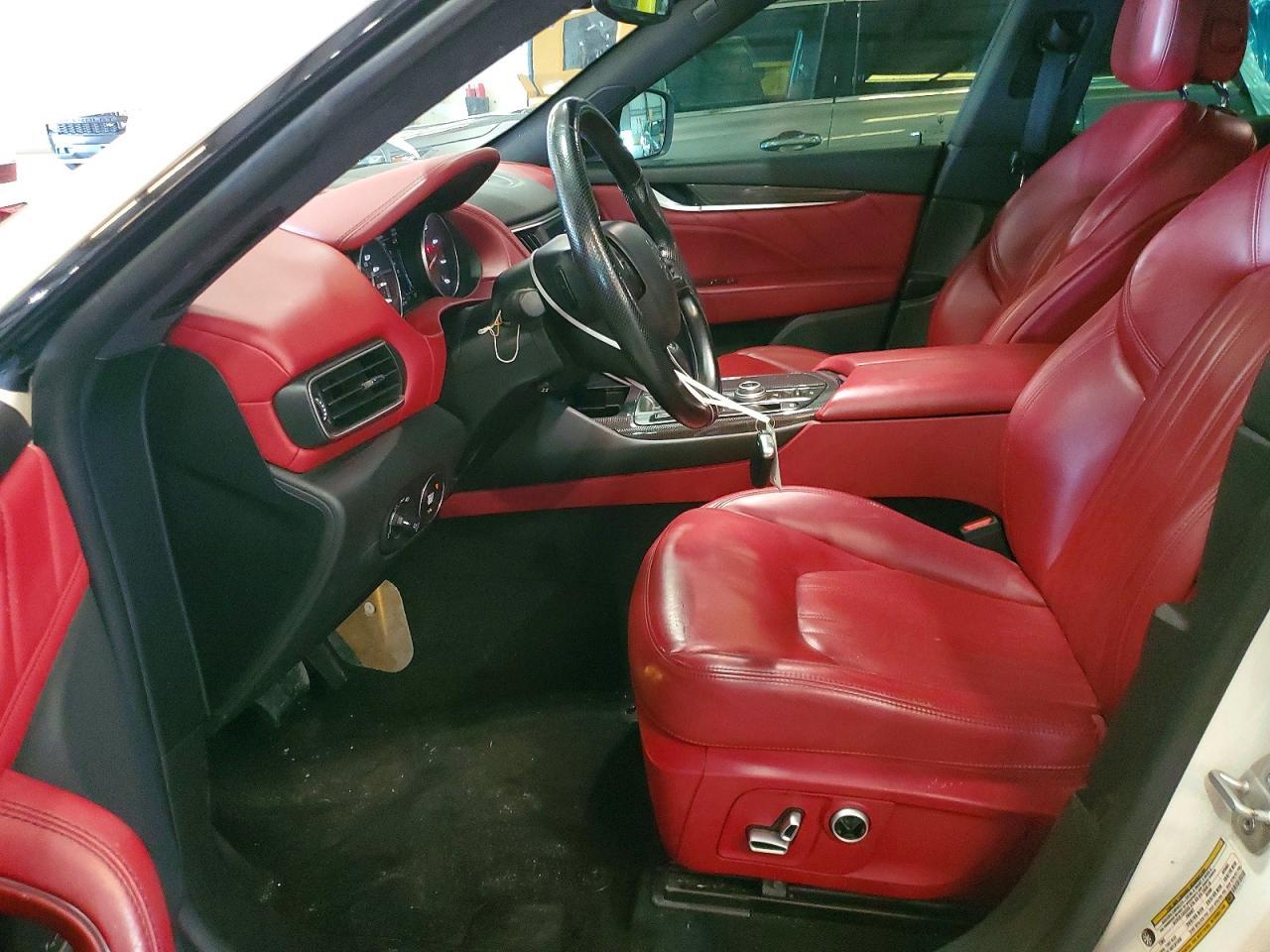2022 MASERATI Levante