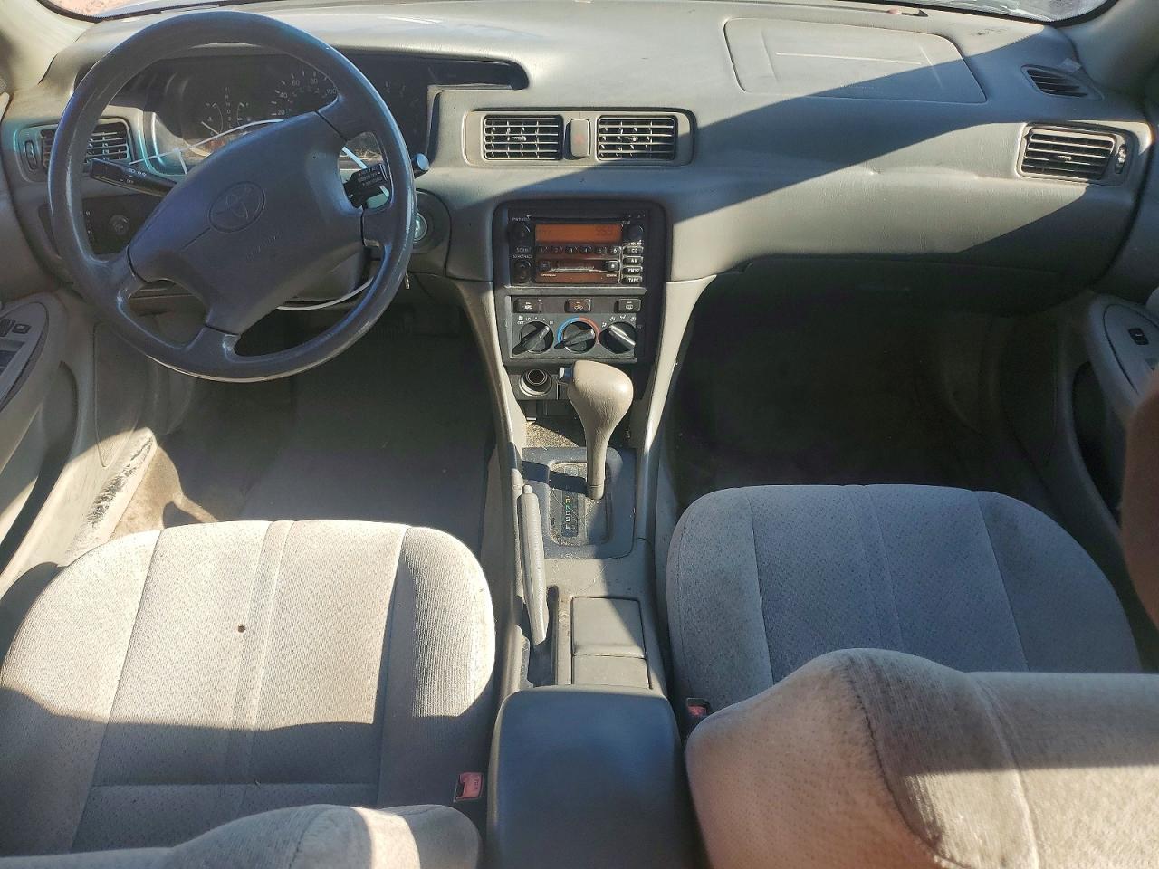 2000 TOYOTA CAMRY