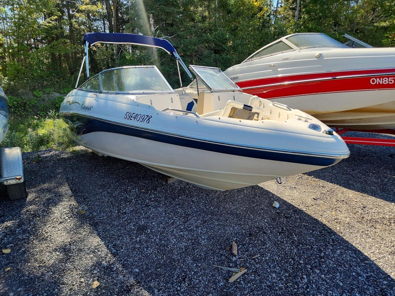 2003 Rinker Boat