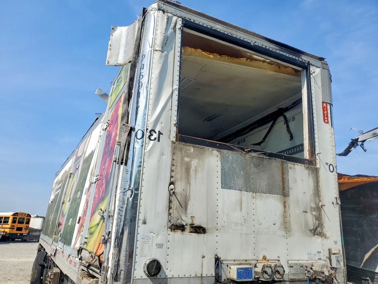 2017 Kidron Trailers
