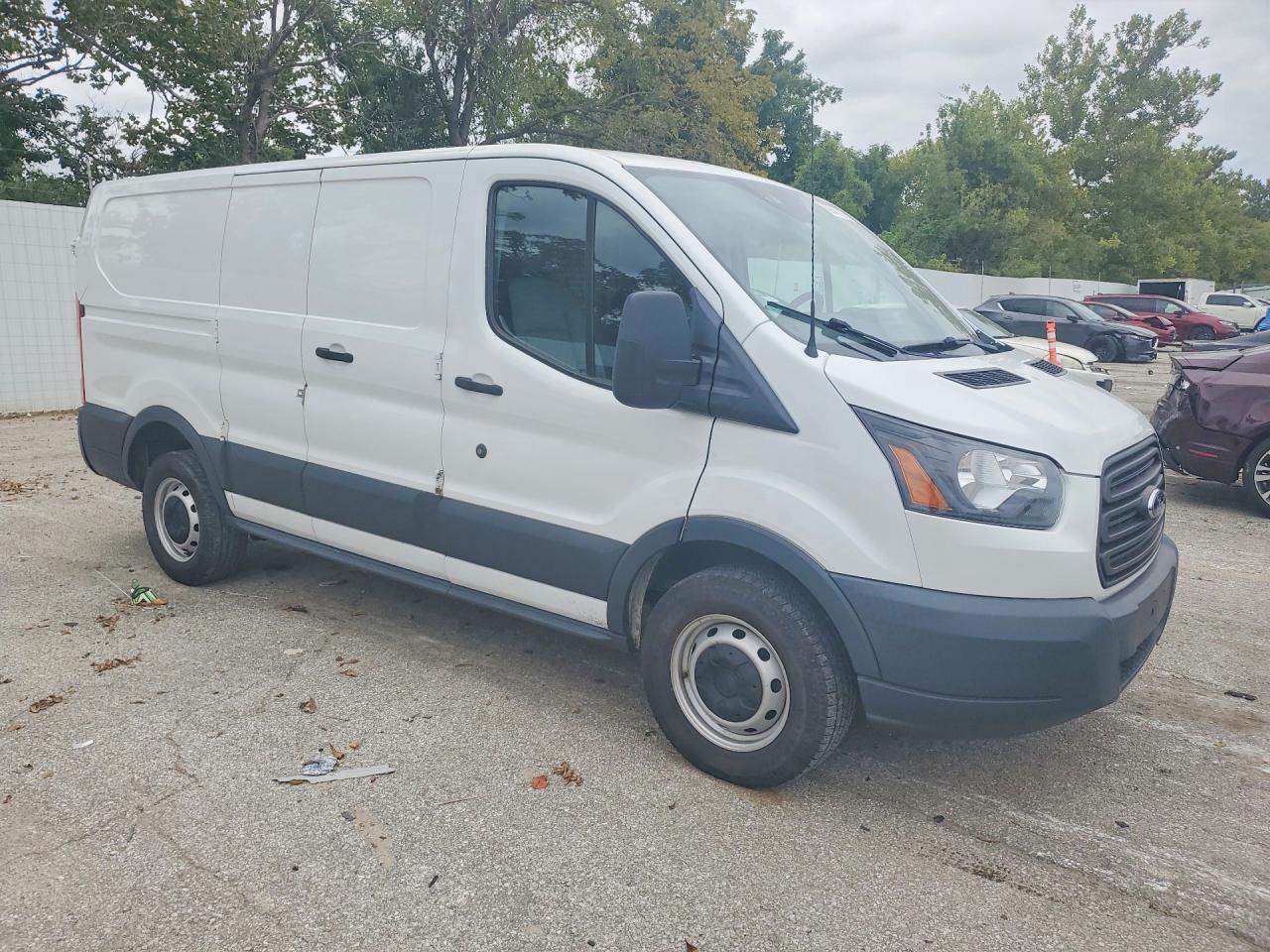 2018 FORD Transit
