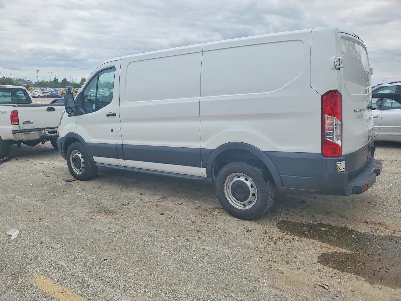 2018 FORD Transit