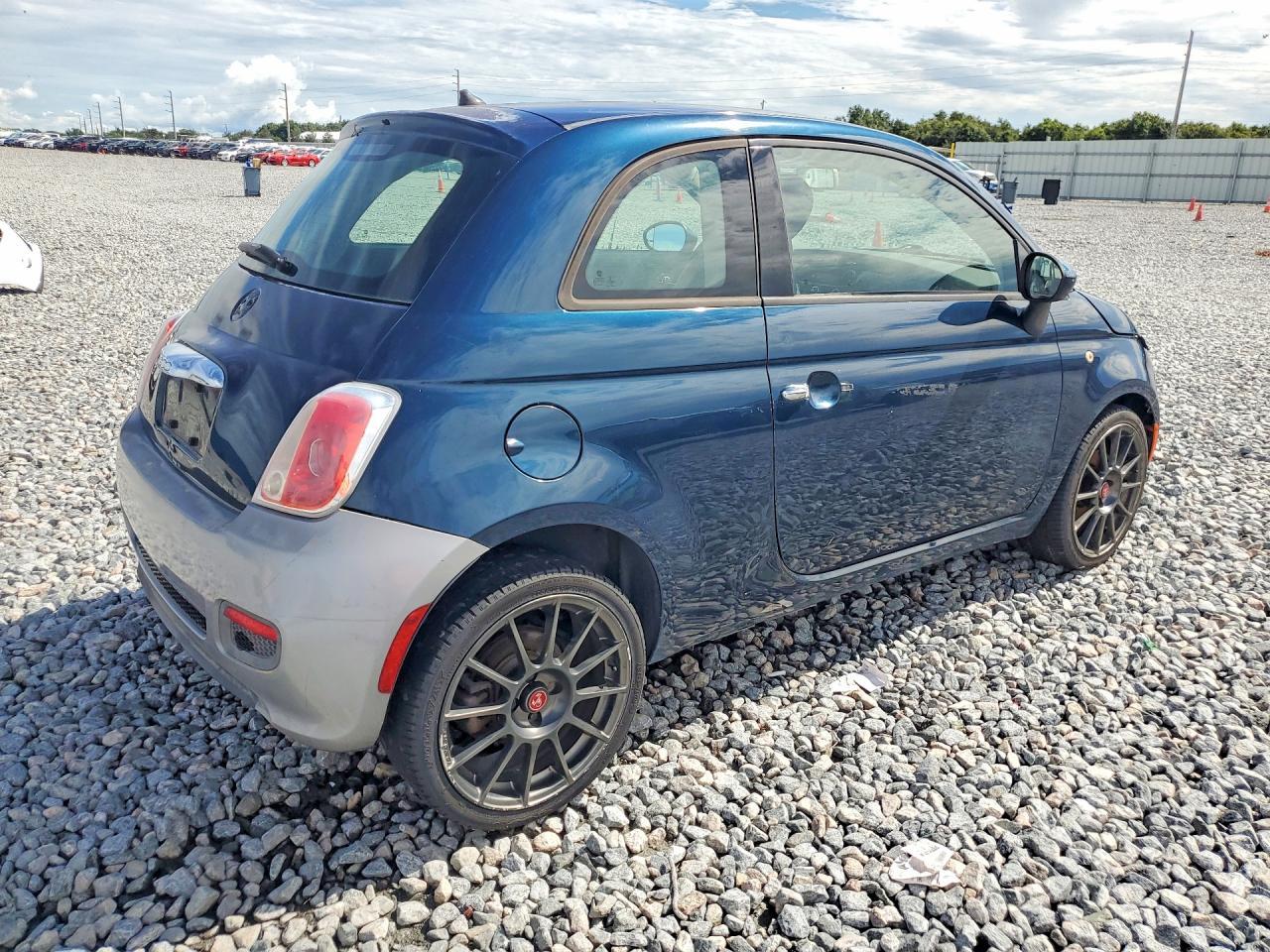 2013 FIAT 500