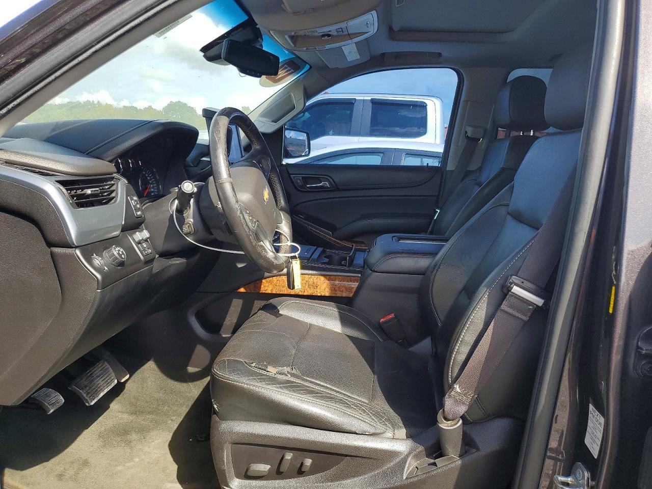 2015 CHEVROLET Suburban