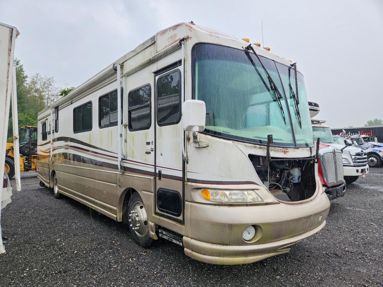 2000 Coachman