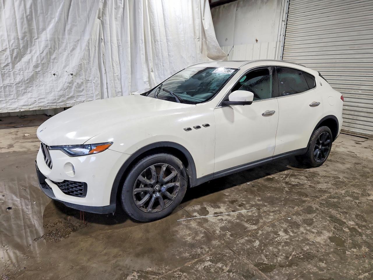2017 MASERATI Levante