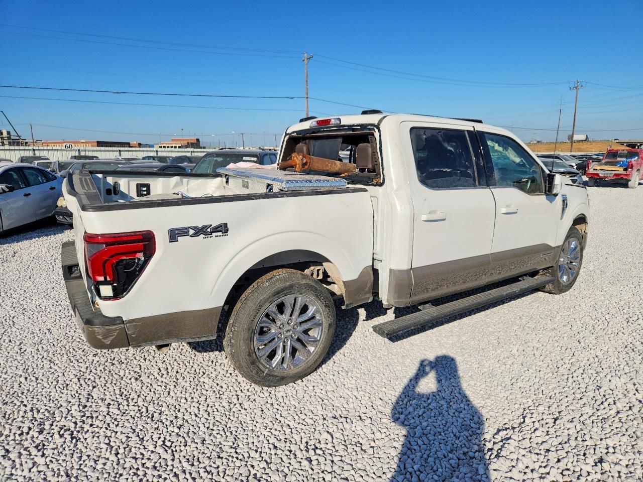 2025 FORD F-150 Lightning