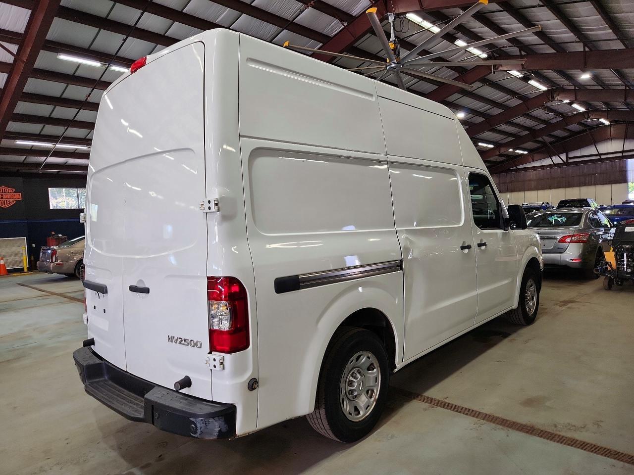 2018 NISSAN Nv