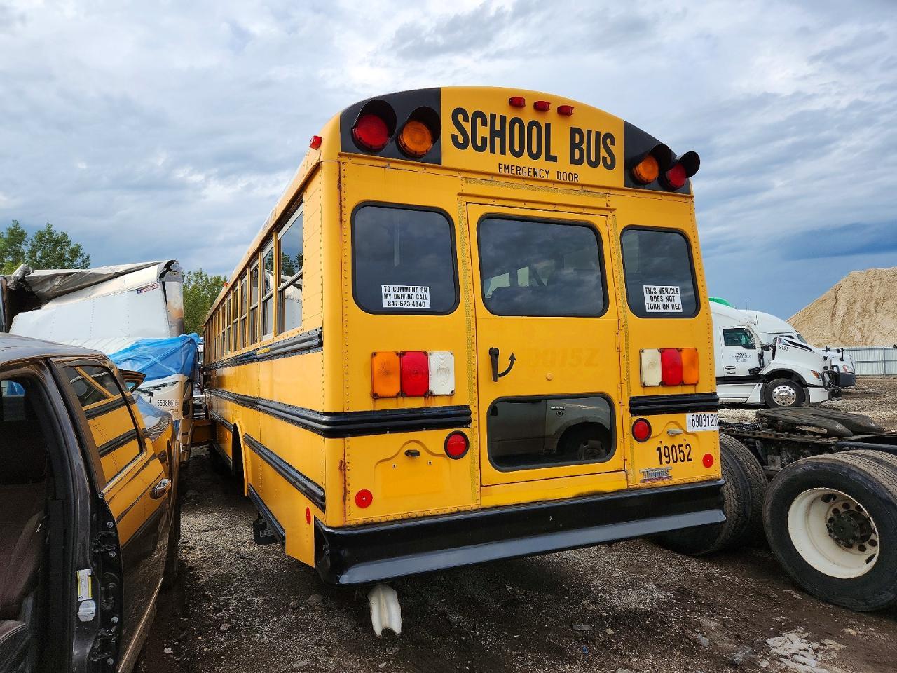 2011 THOMAS Saf-t-liner Efx