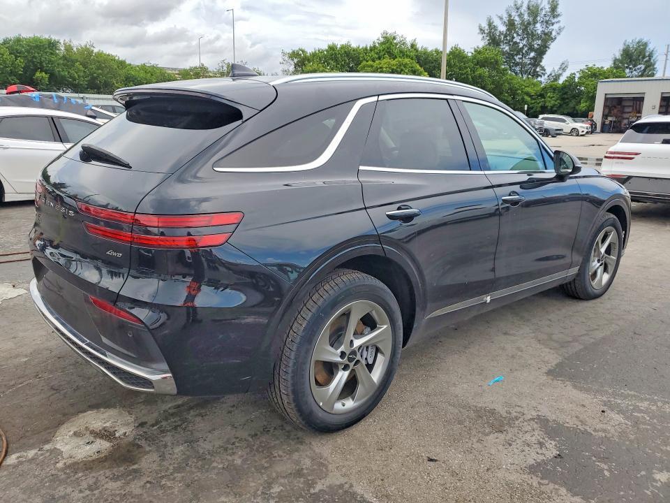 2026 GENESIS GV70
