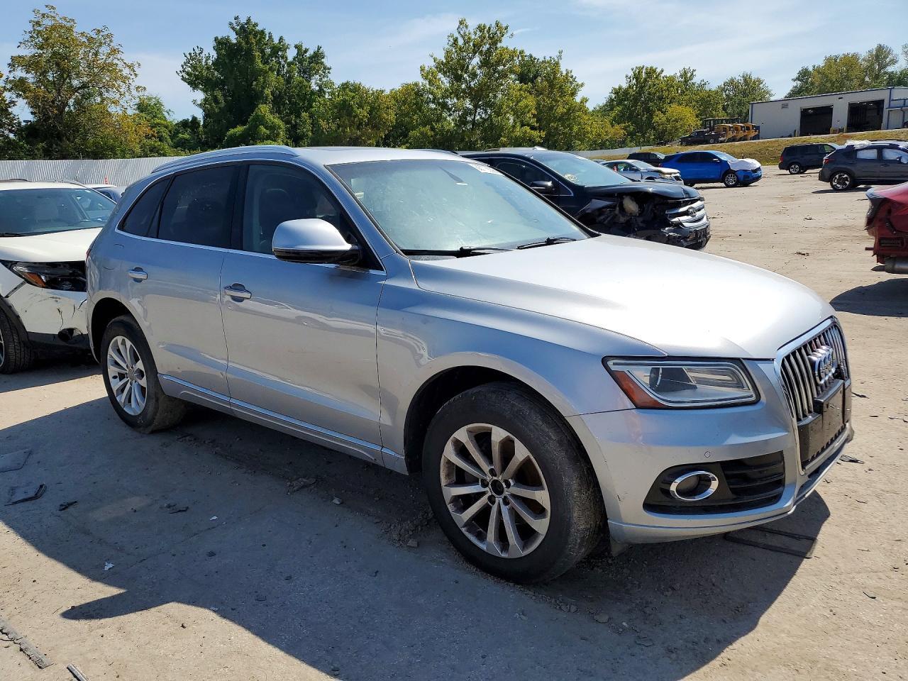 2015 AUDI Q5