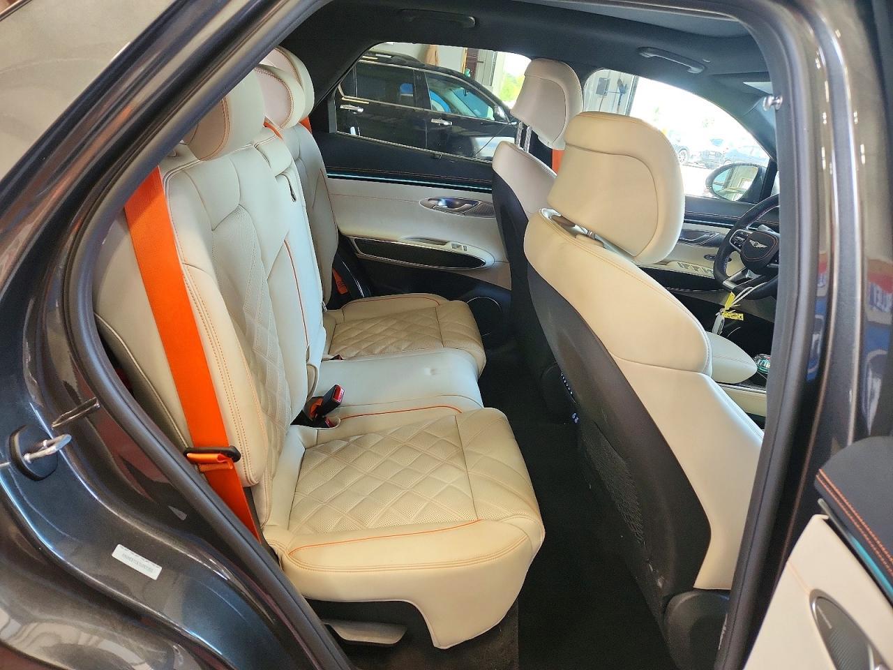 2026 GENESIS GV70