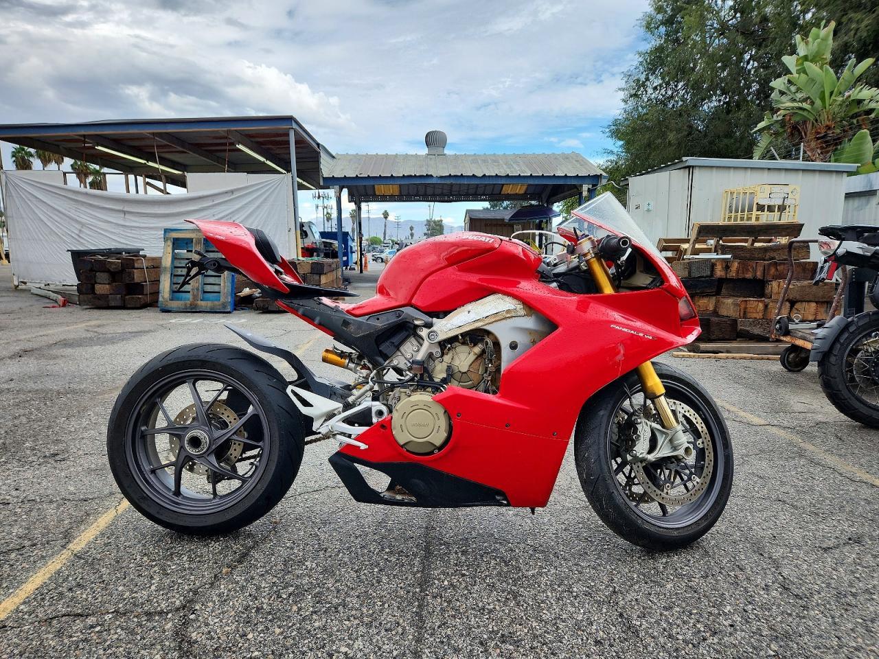 2018 DUCATI Panigale