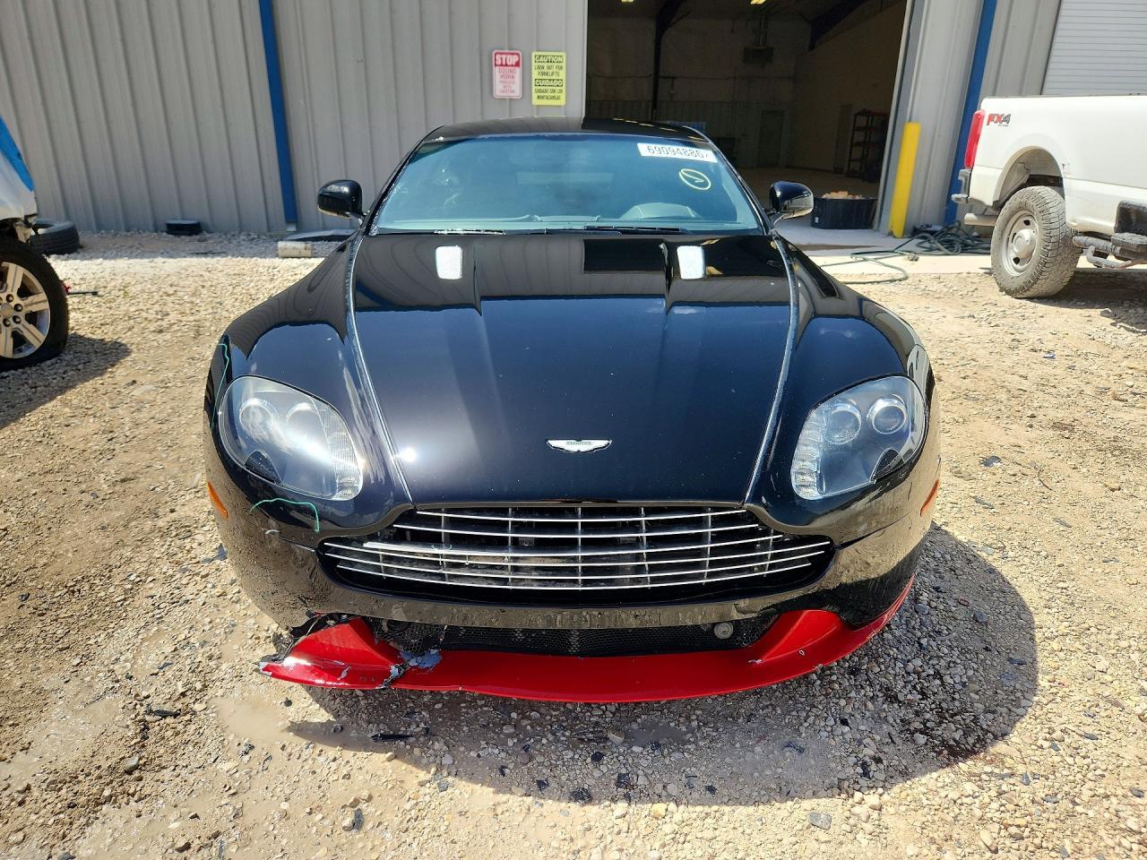 2012 Aston Martin V8 Vantage