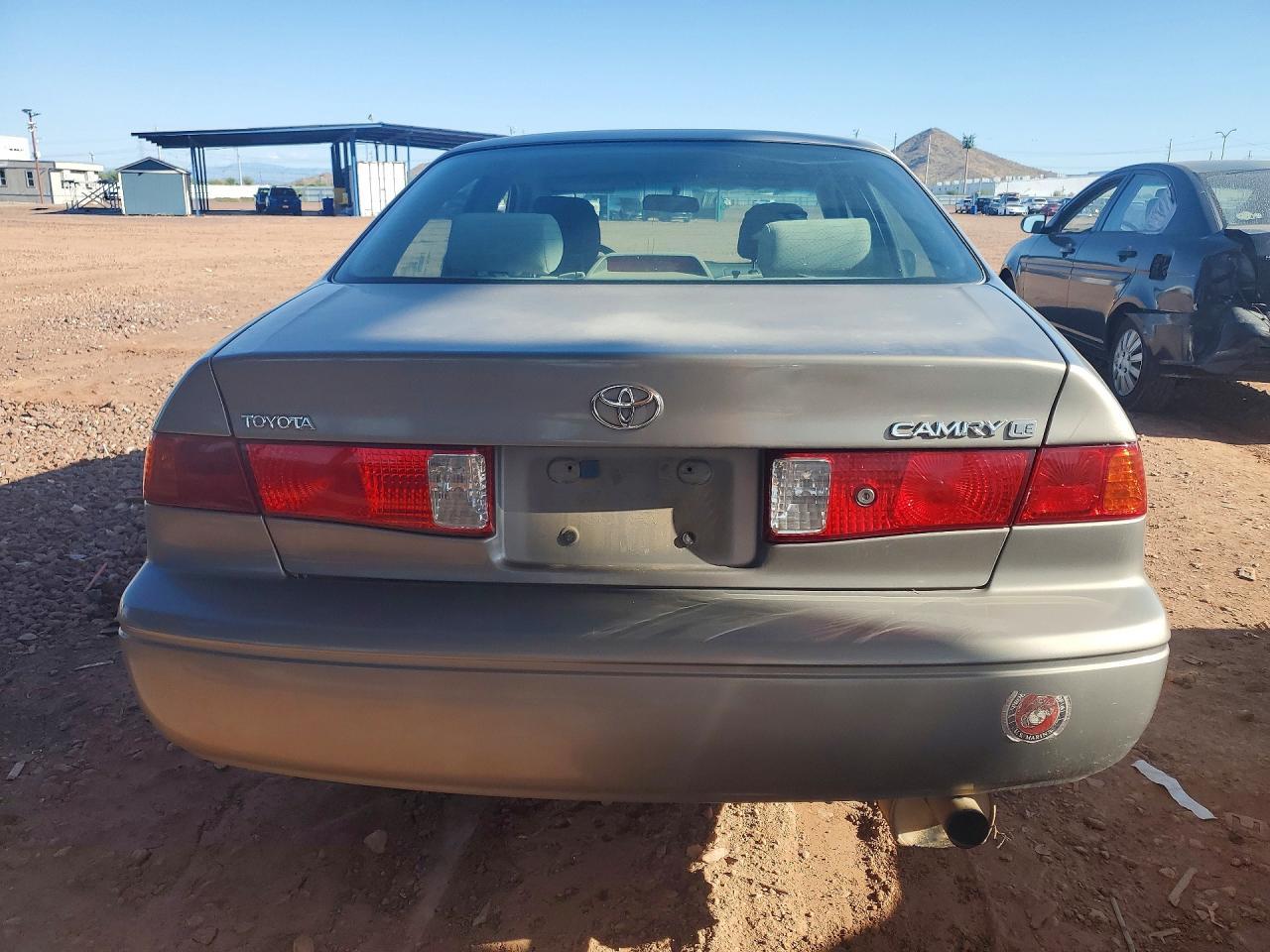 2000 TOYOTA CAMRY