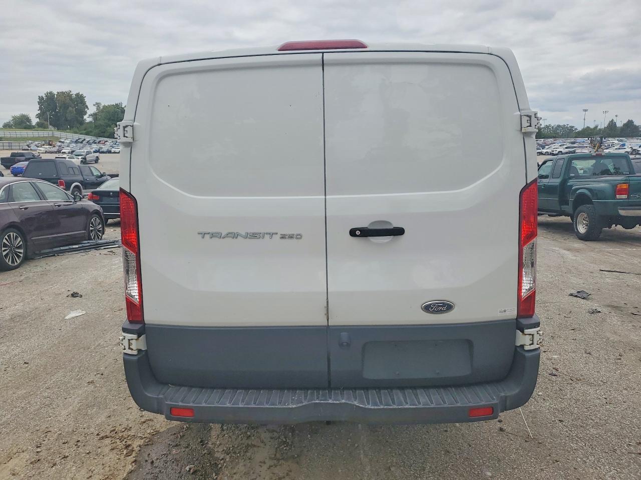 2018 FORD Transit