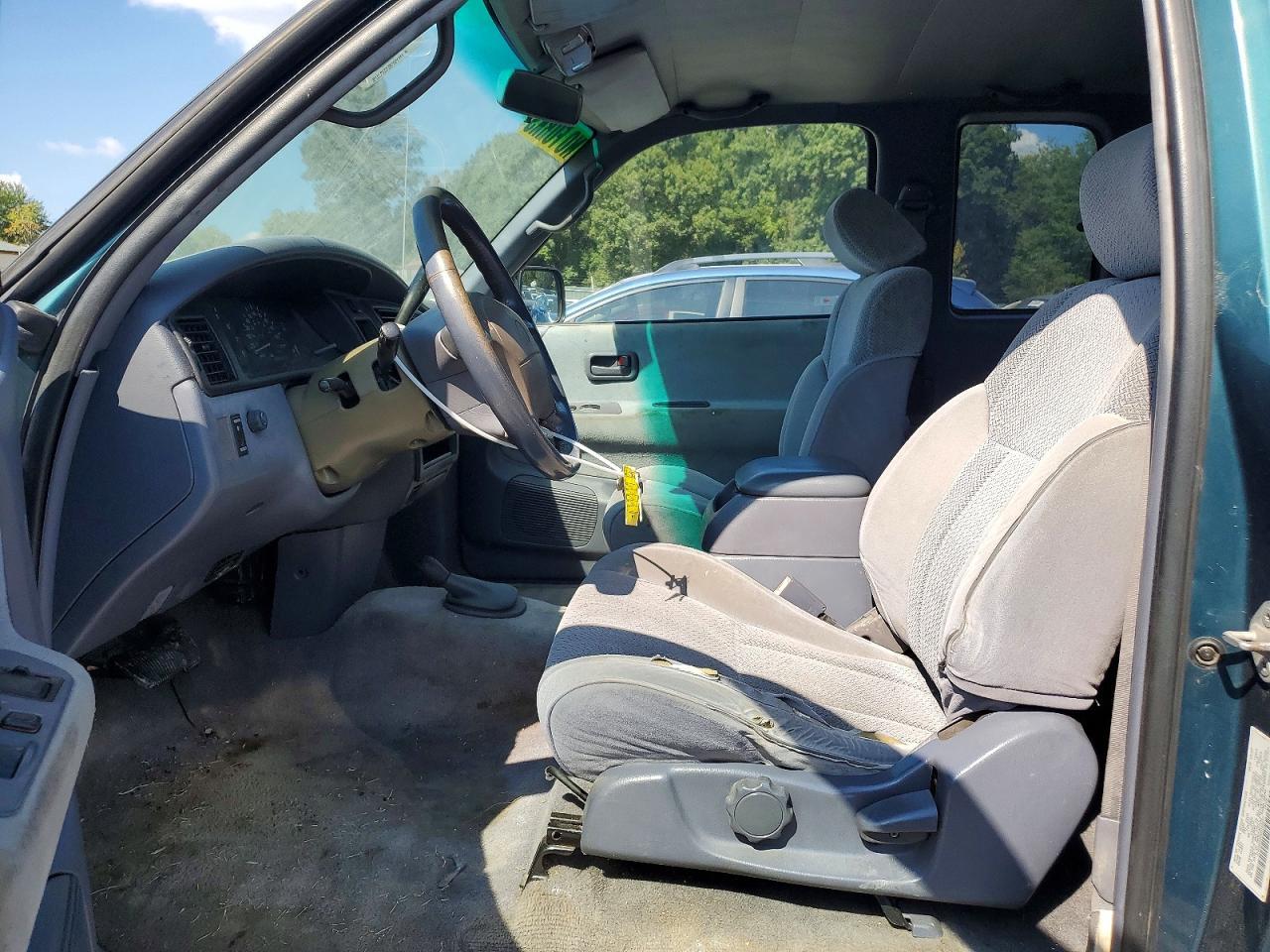 1998 TOYOTA T100