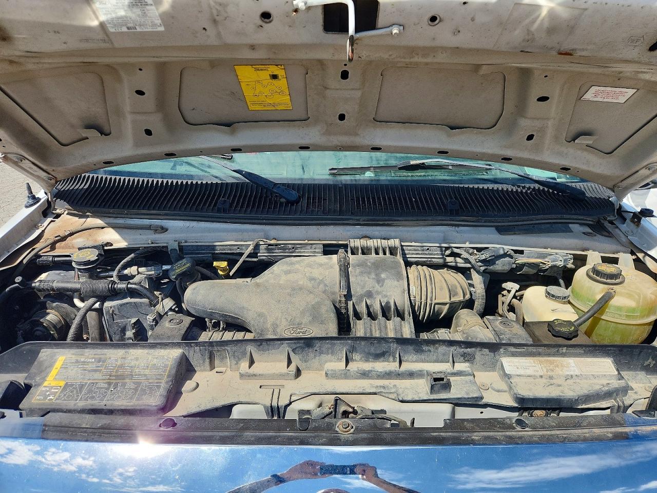2009 FORD ECONOLINE