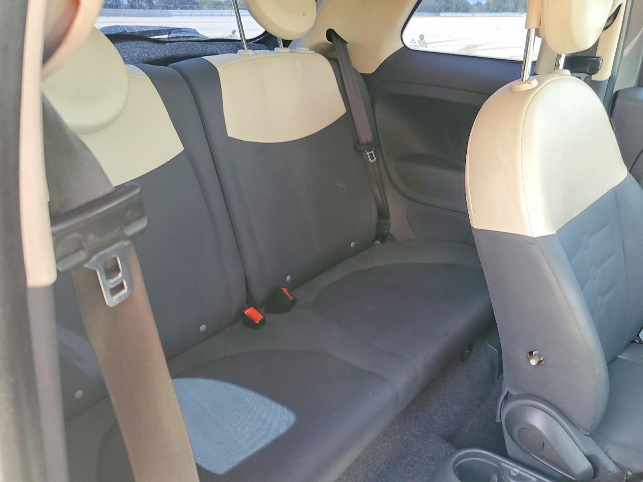 2013 FIAT 500