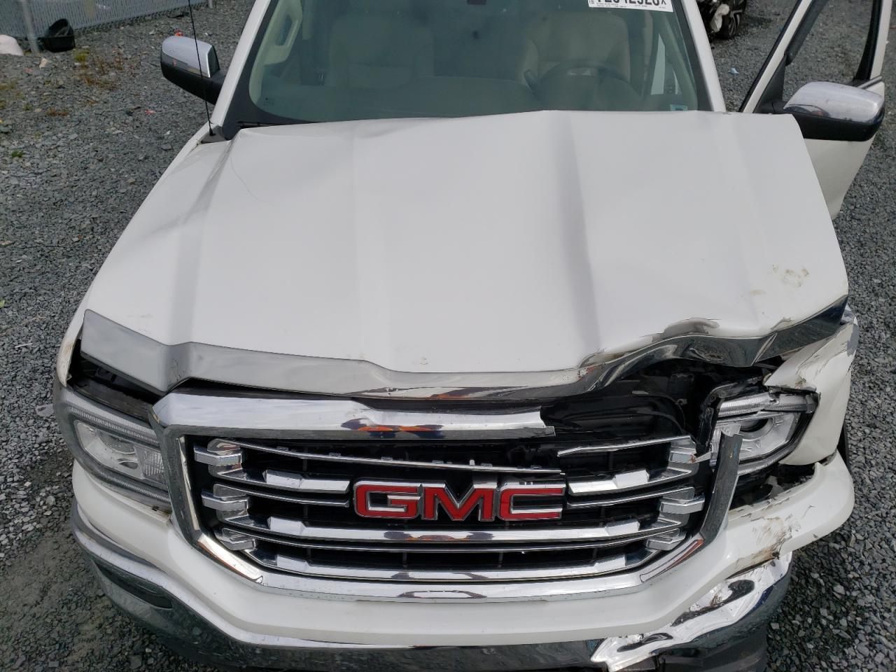 2017 GMC Sierra