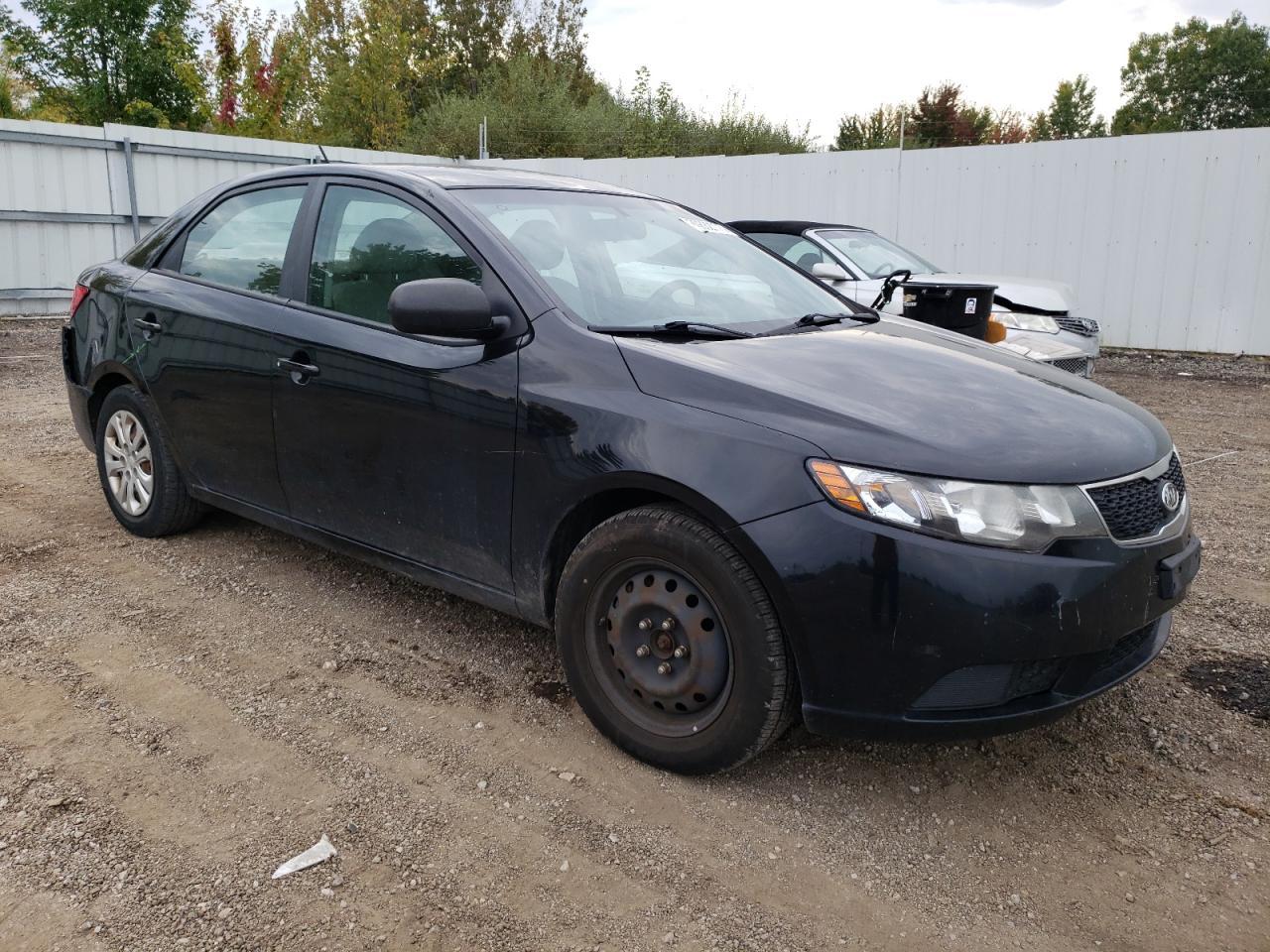 2013 KIA FORTE